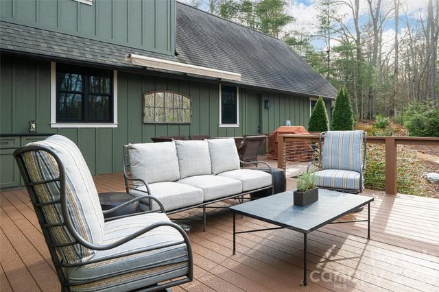 131 Nancy Ashworth Lane, Fairview, NC 28730