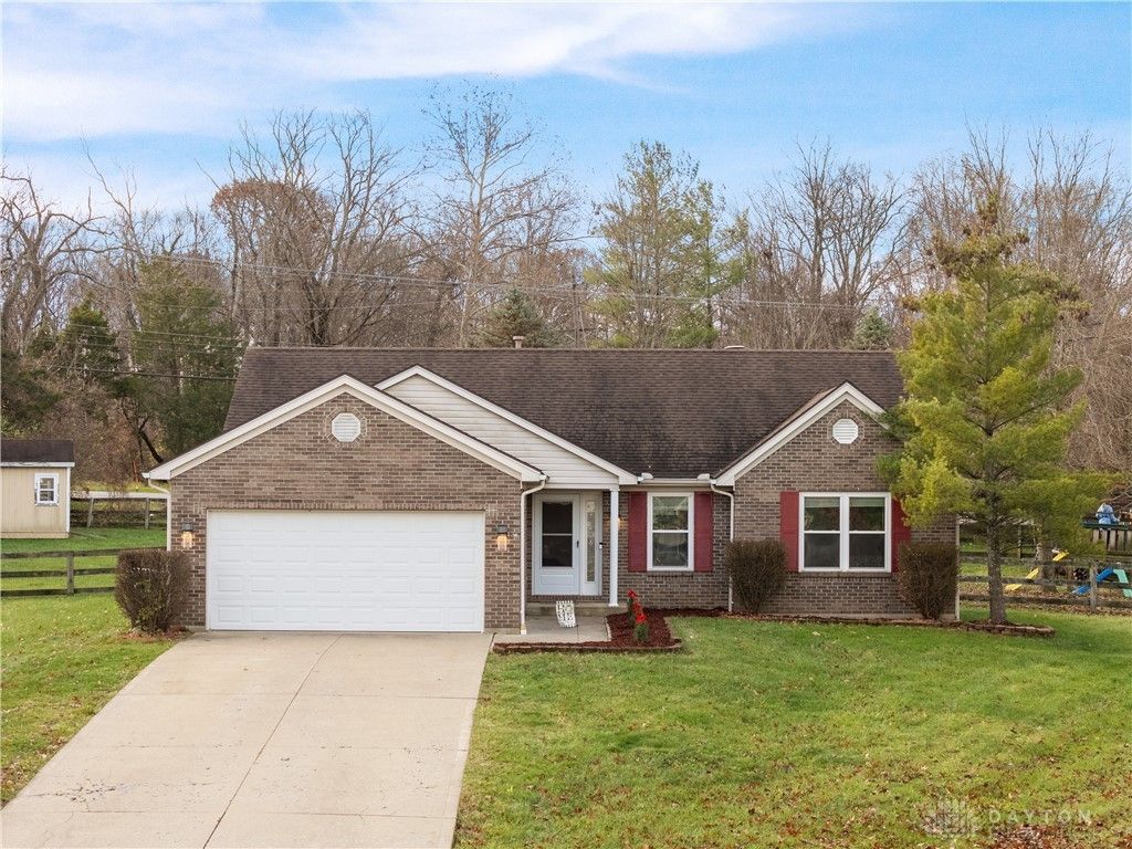 6133 Pine Meadows Drive, Goshen, OH 45140