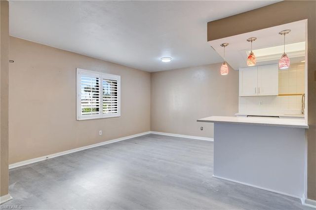 1113 Cape Coral PKWY W # 101, Cape Coral, FL 33914