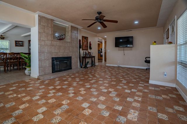 2538 Thomas Ave, Ceres, CA 95307