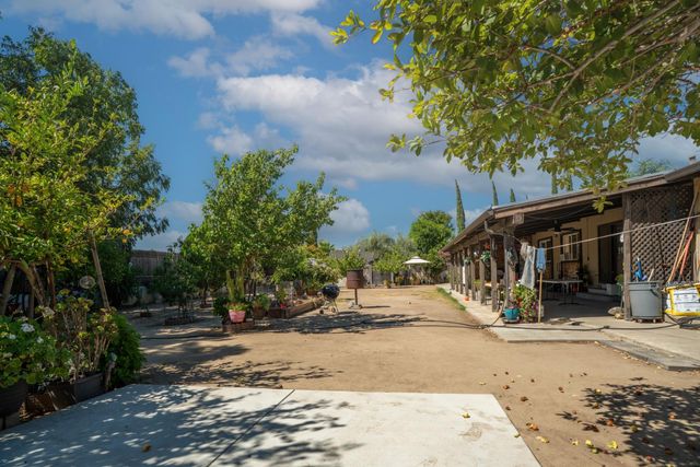 2538 Thomas Ave, Ceres, CA 95307