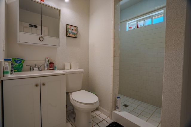2538 Thomas Ave, Ceres, CA 95307