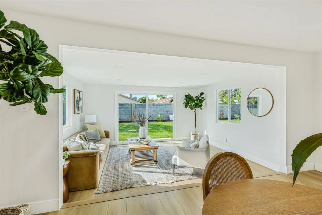 4820 Siesta Dr, Oceanside, CA 92057