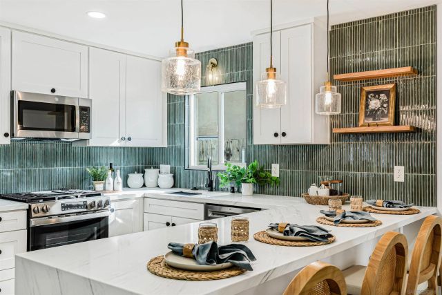 4820 Siesta Dr, Oceanside, CA 92057