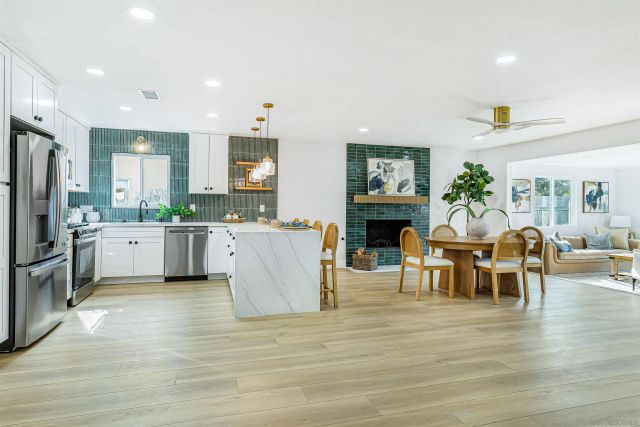 4820 Siesta Dr, Oceanside, CA 92057