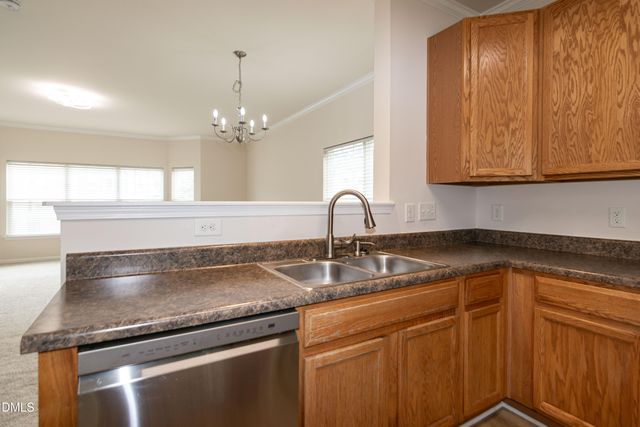 118 Wirks Worth Circle, Apex, NC 27502
