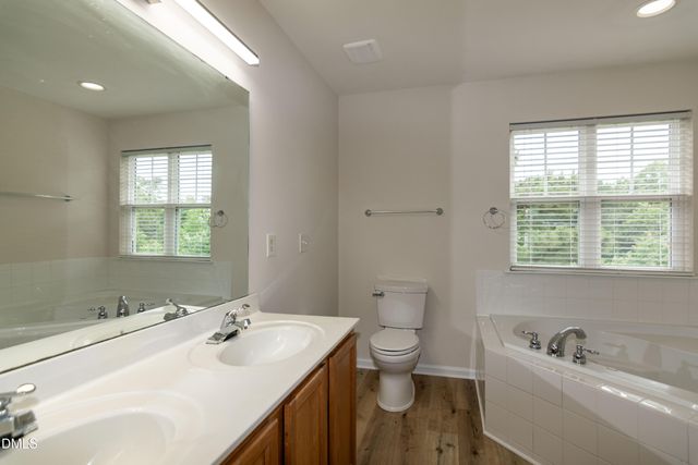 118 Wirks Worth Circle, Apex, NC 27502