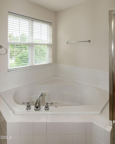118 Wirks Worth Circle, Apex, NC 27502