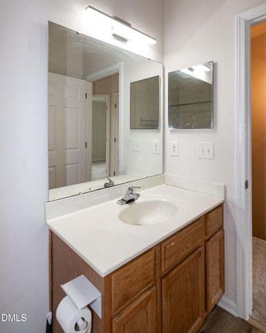 118 Wirks Worth Circle, Apex, NC 27502