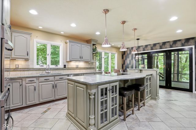 8131 Bounty Court, Indianapolis, IN 46236