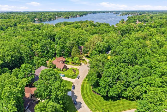 8131 Bounty Court, Indianapolis, IN 46236