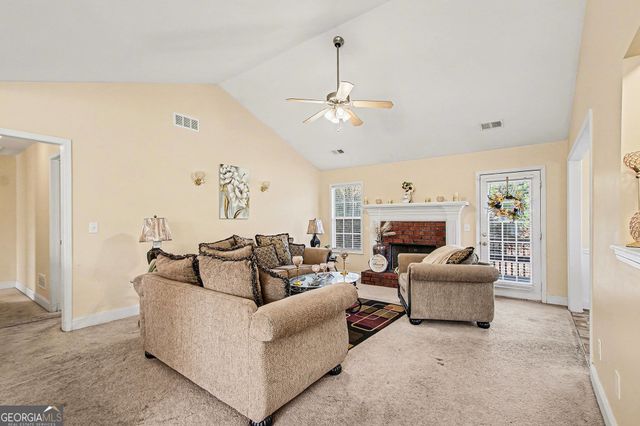 70 Feldspar Drive, Jefferson, GA 30549