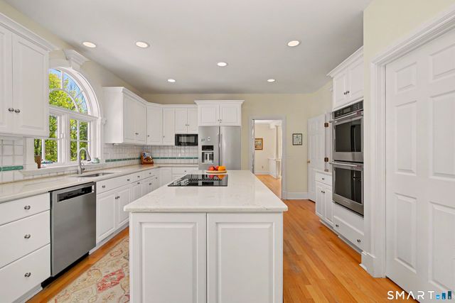 7 Jeremiah Sanford Road, Redding, CT 06896