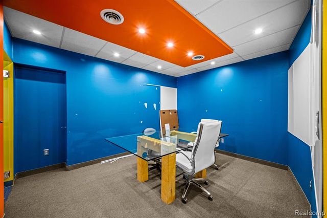 2409 Voorheis Street, Waterford, MI 48341