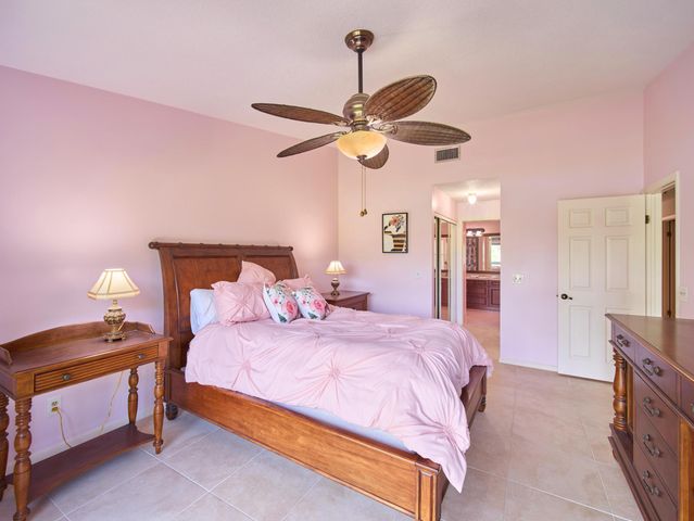832 Windermere Way, Palm Beach Gardens, FL 33418