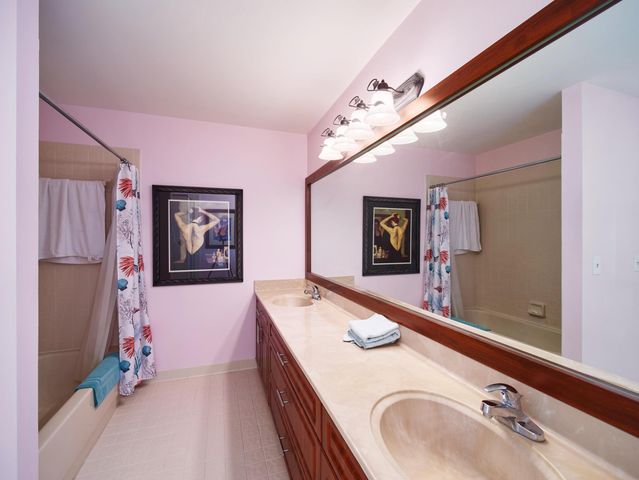 832 Windermere Way, Palm Beach Gardens, FL 33418