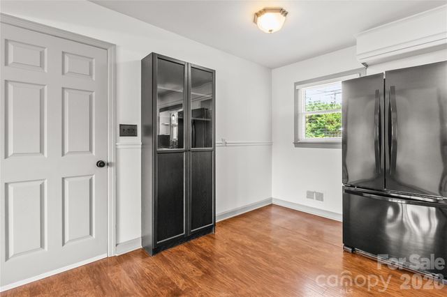704 Pineburr Avenue SW, Valdese, NC 28690