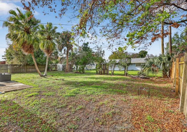 619 Ash Street, Port St. Lucie, Port St Lucie, FL 34952