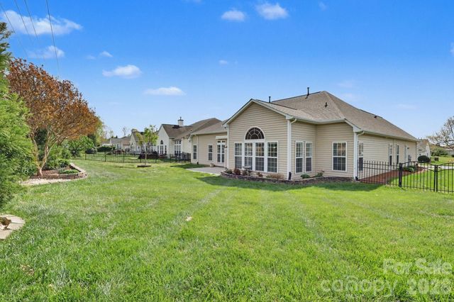 217 Pine Lake Drive, Monroe, NC 28110