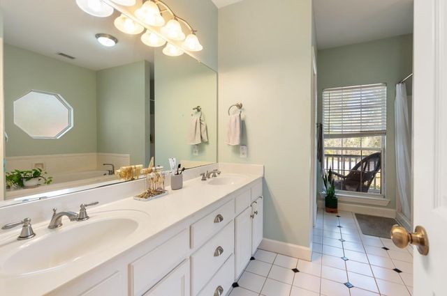 120 Worchester Drive, Daphne, AL 36526