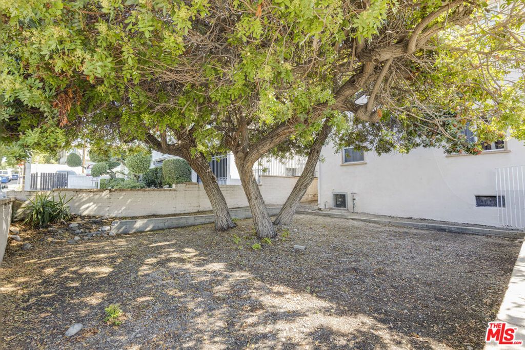 10200 Pinewood Avenue, Tujunga, CA 91042 — photo 4