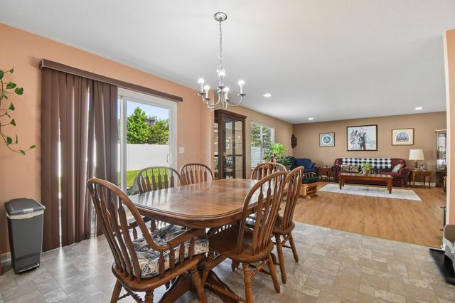 423 Kingston Circle, Pickerington, OH 43147