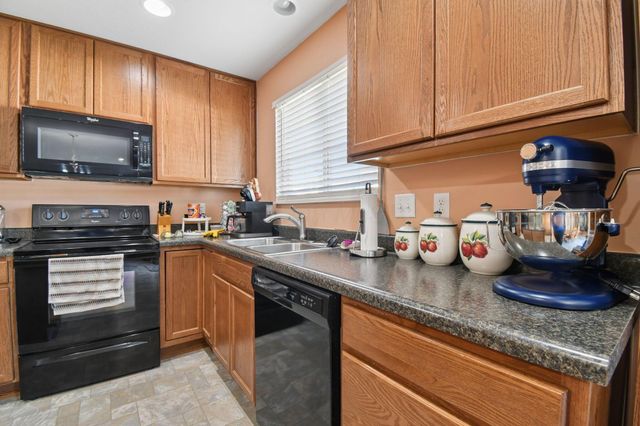 423 Kingston Circle, Pickerington, OH 43147