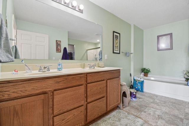 423 Kingston Circle, Pickerington, OH 43147