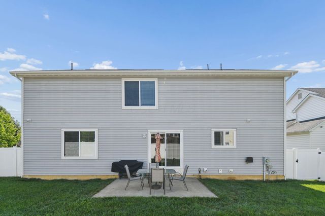 423 Kingston Circle, Pickerington, OH 43147