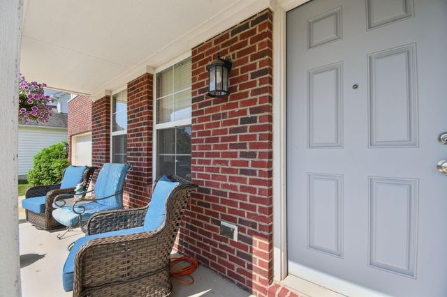 423 Kingston Circle, Pickerington, OH 43147