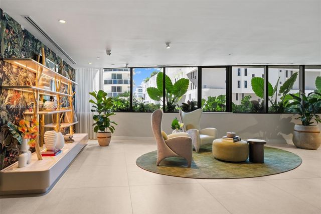 700 NE 24 4107, Miami, FL 33137