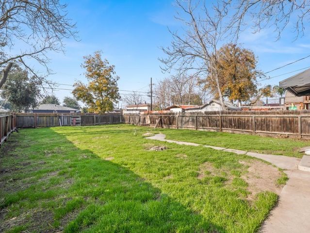 2258 S Holly, Fresno, CA 93706