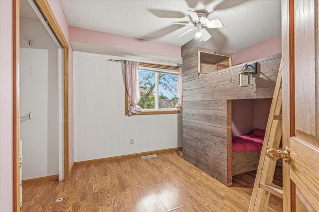5494 Lambert Avenue NE, Albertville, MN 55301