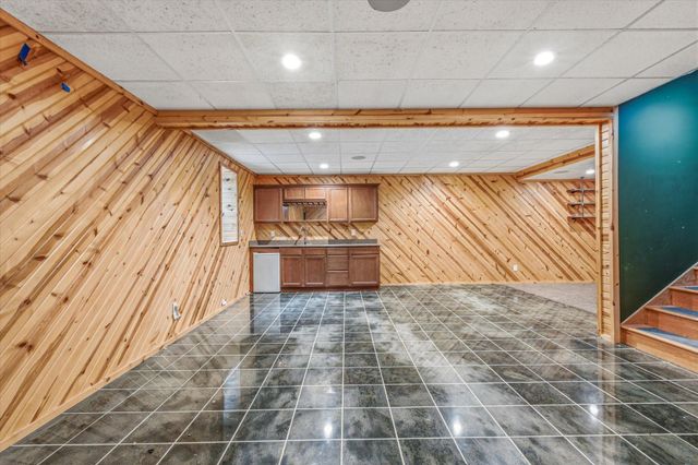 5494 Lambert Avenue NE, Albertville, MN 55301