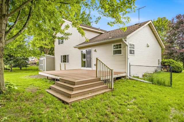 5494 Lambert Avenue NE, Albertville, MN 55301