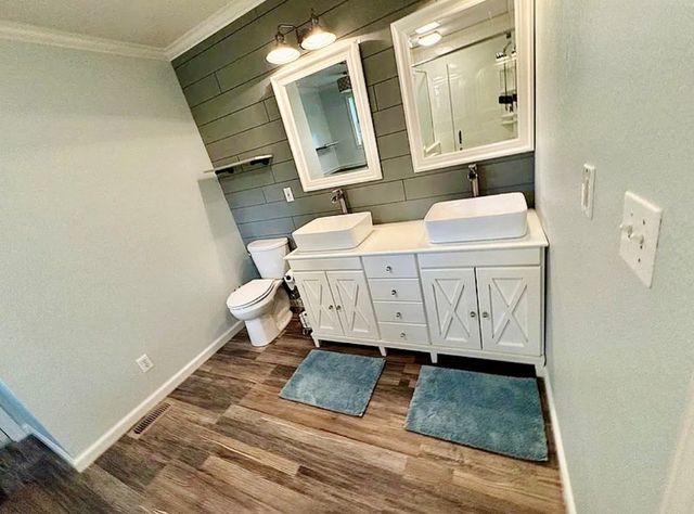 14041 N Link Lane, Mt Vernon, IL 62864