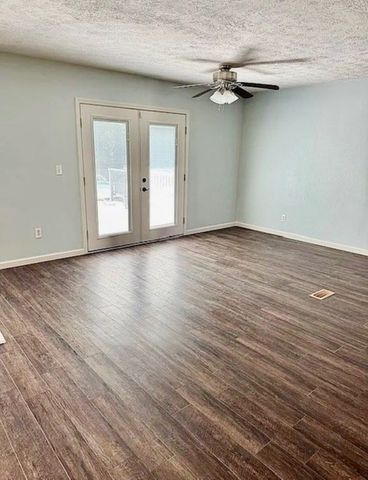 14041 N Link Lane, Mt Vernon, IL 62864