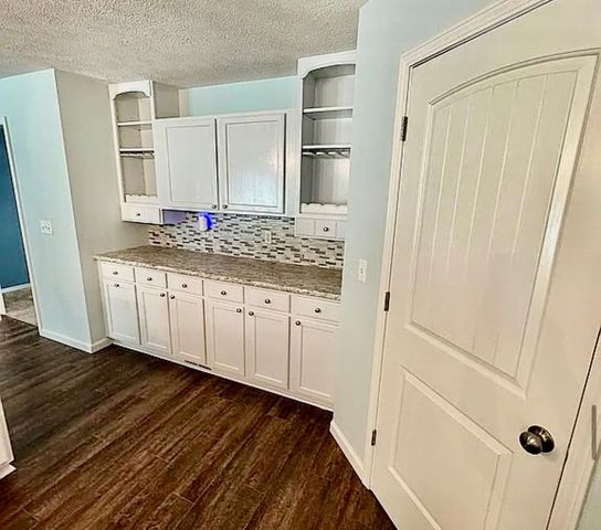 14041 N Link Lane, Mt Vernon, IL 62864