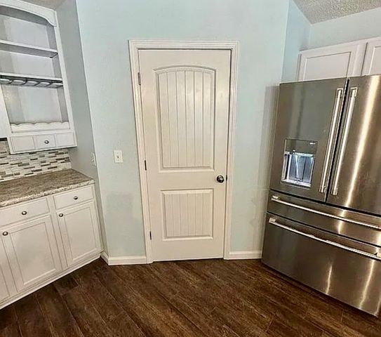 14041 N Link Lane, Mt Vernon, IL 62864