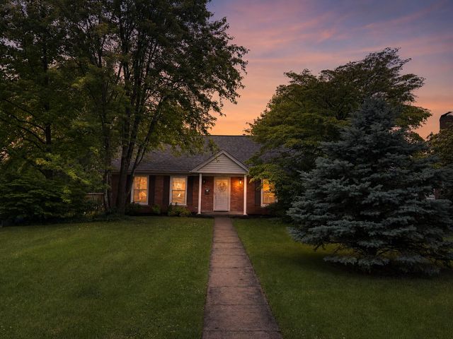 104 Loch Lomond Drive, Lexington, KY 40517