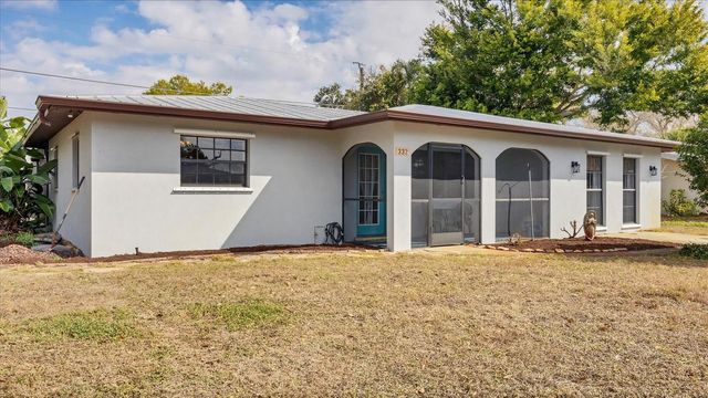 332 CYPRESS ROAD, Venice, FL 34293