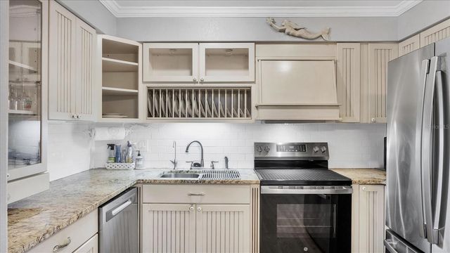 332 CYPRESS ROAD, Venice, FL 34293