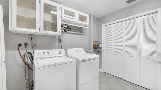 332 CYPRESS ROAD, Venice, FL 34293