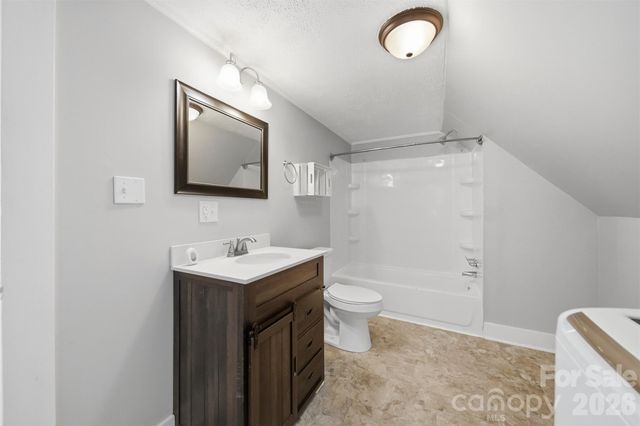 210 Valdese Drive, Morganton, NC 28655