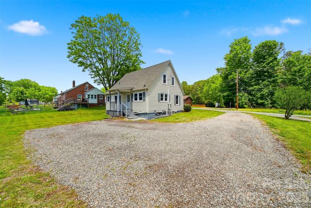 210 Valdese Drive, Morganton, NC 28655
