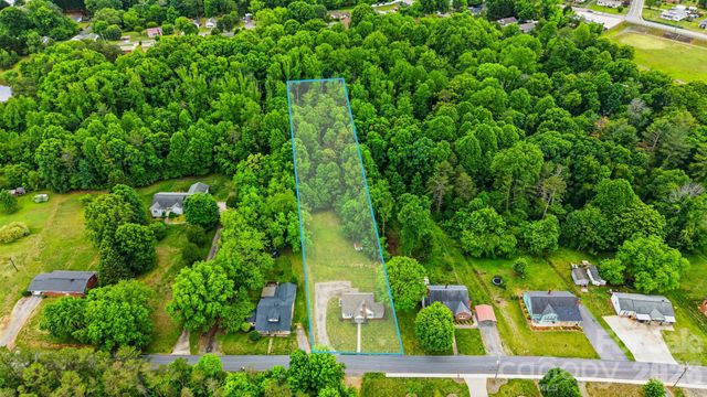 210 Valdese Drive, Morganton, NC 28655