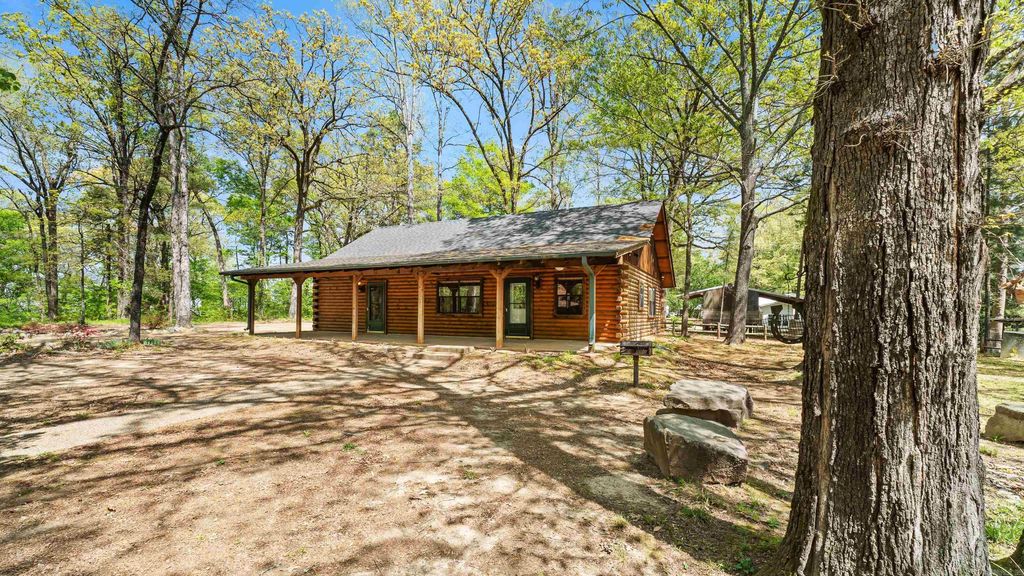 111 Old Millwood Rd, Ashdown, AR 71822
