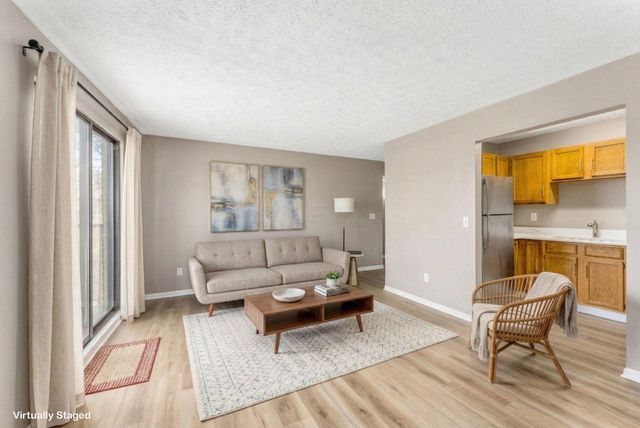 4117 Karl Road, 208, Columbus, OH 43224