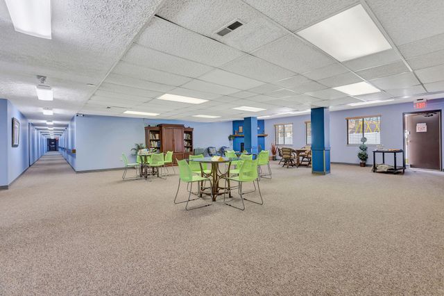 4117 Karl Road, 208, Columbus, OH 43224