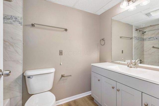 4117 Karl Road, 208, Columbus, OH 43224